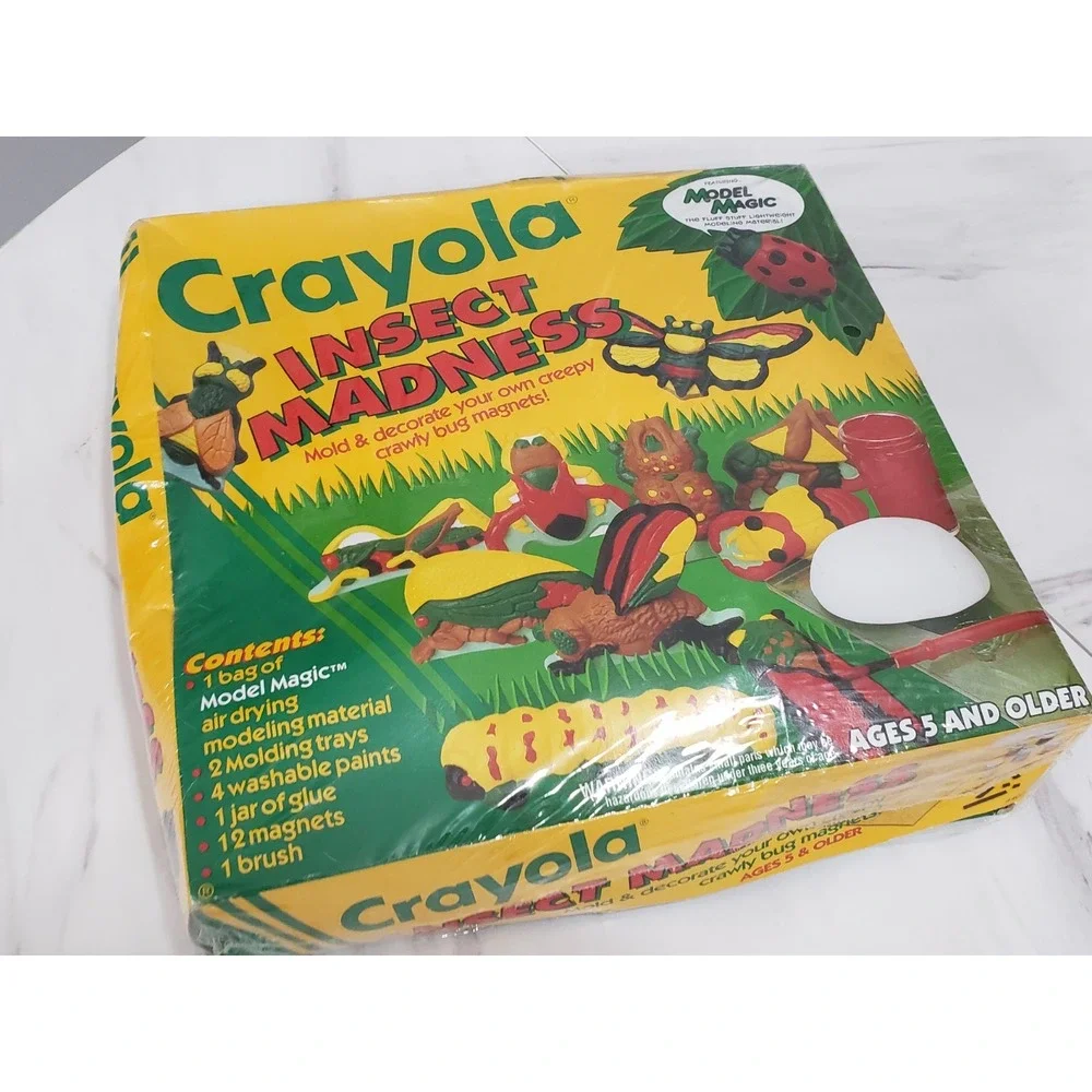 Crayola Insect Madness 1993 Bug‎ Magnet Kit featuring Model Magic Molding
